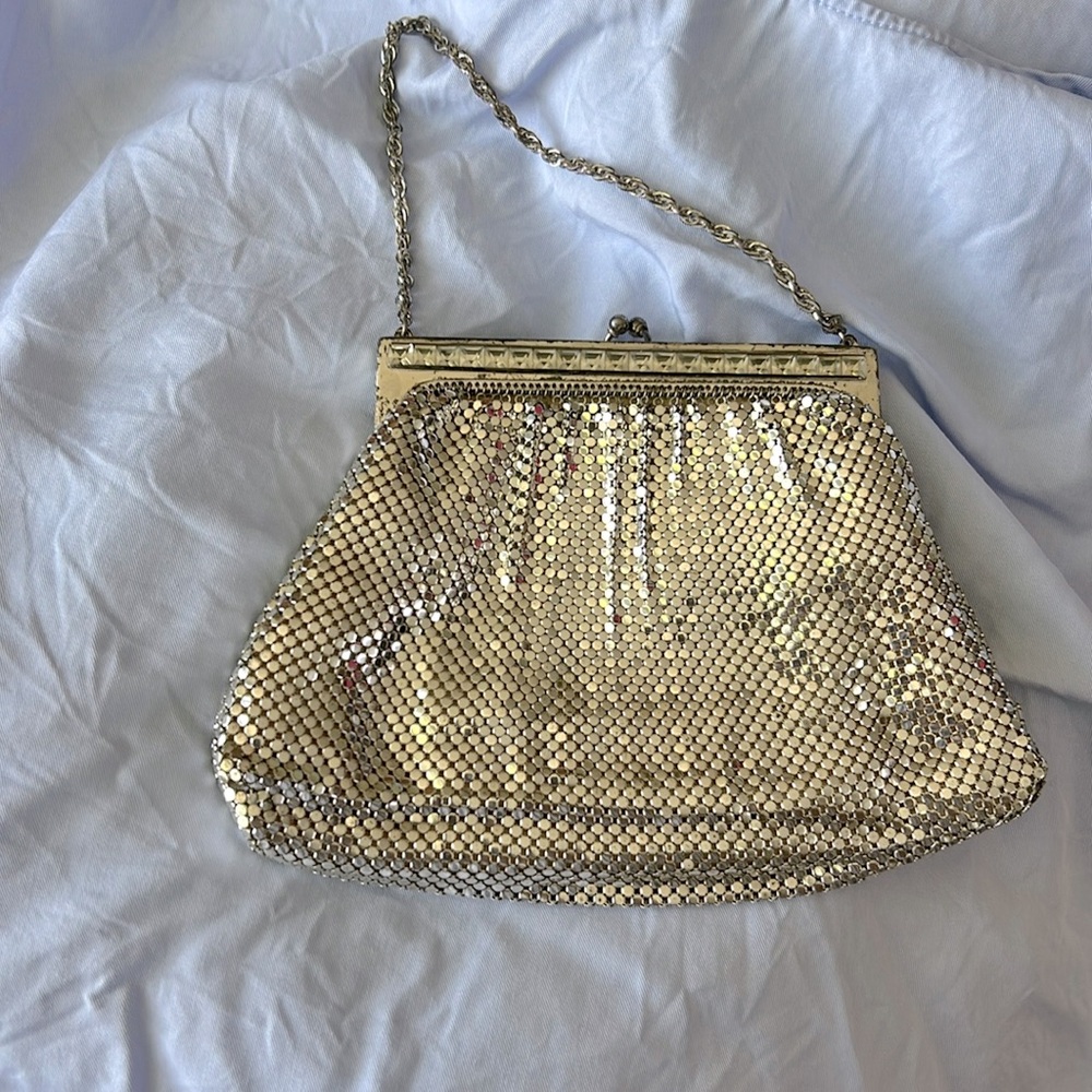 Vintage whiting and Davis silver mesh bag with rhinestones on the front SITC